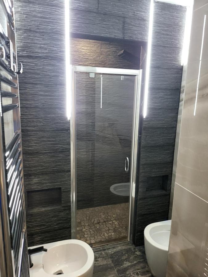 Residenza Giulia Apartment Brescia Bagian luar foto